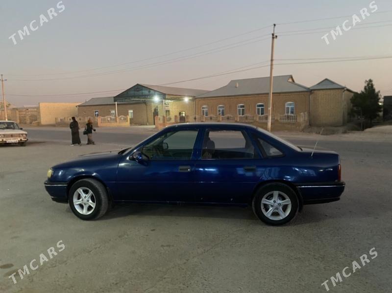Opel Vectra 1991 - 25 000 TMT - Мургап - img 3