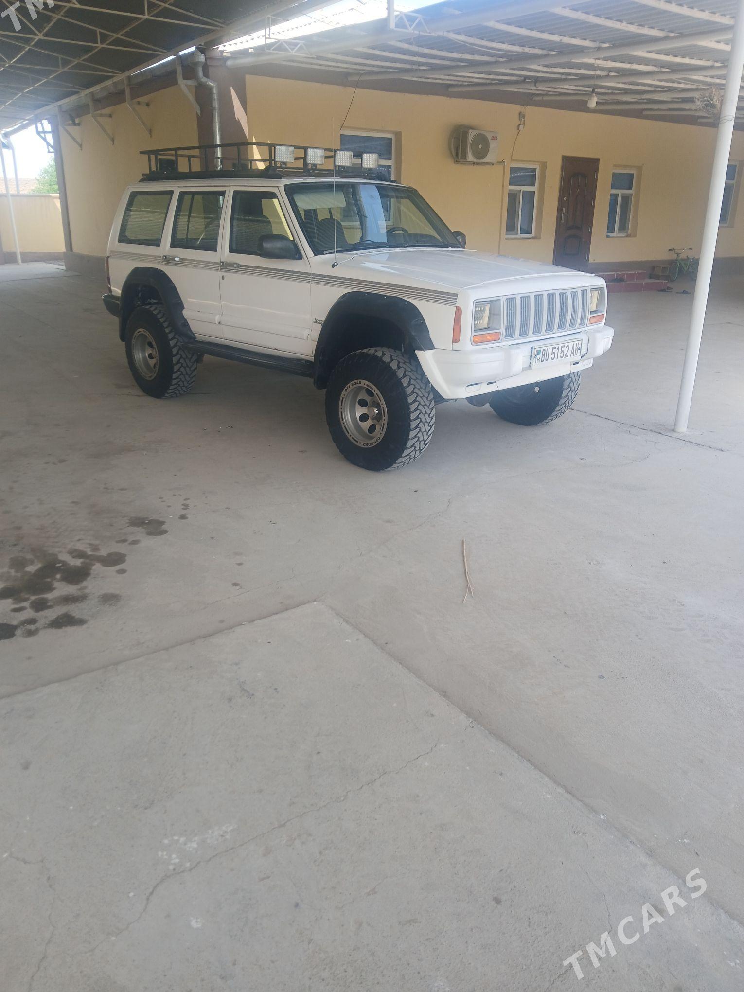 Jeep Cherokee 1998 - 70 000 TMT - Kaka - img 2