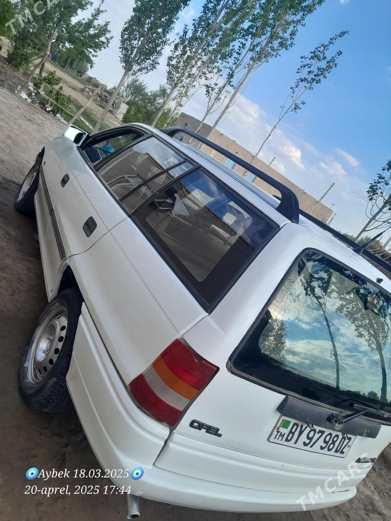 Opel Astra 1994 - 45 000 TMT - Кёнеургенч - img 4