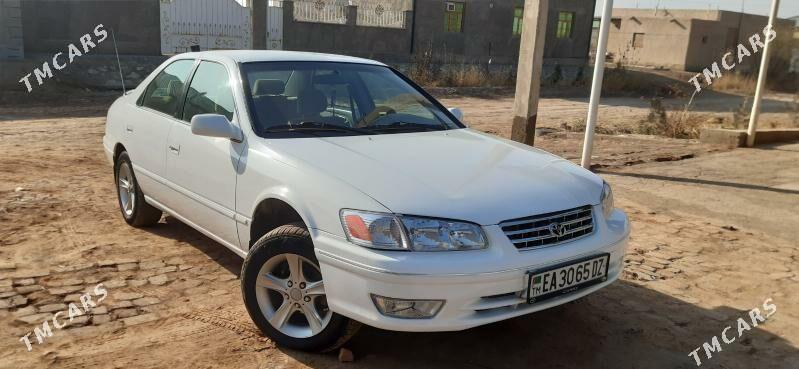 Toyota Camry 1999 - 140 000 TMT - етр. Туркменбаши - img 3