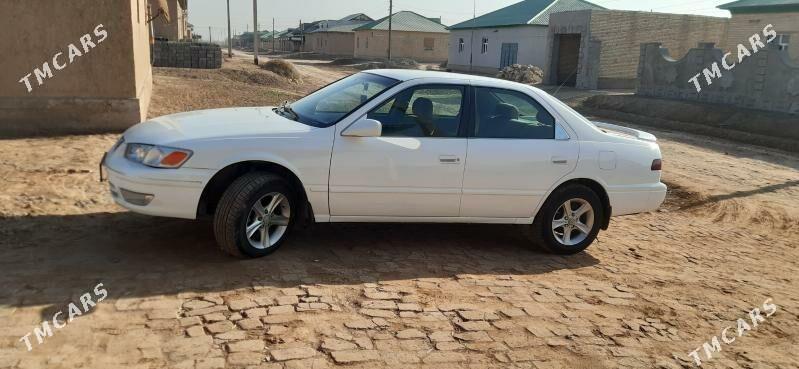 Toyota Camry 1999 - 140 000 TMT - етр. Туркменбаши - img 4