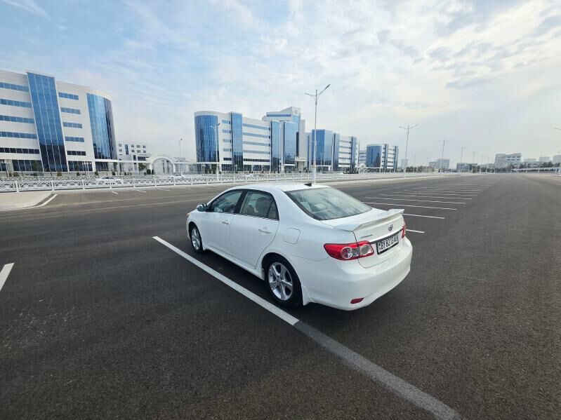 Toyota Corolla 2011 - 155 000 TMT - Ашхабад - img 2