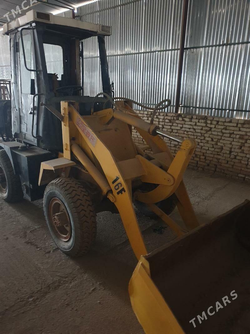 XCMG 25 2010 - 100 000 TMT - Яшлык - img 5