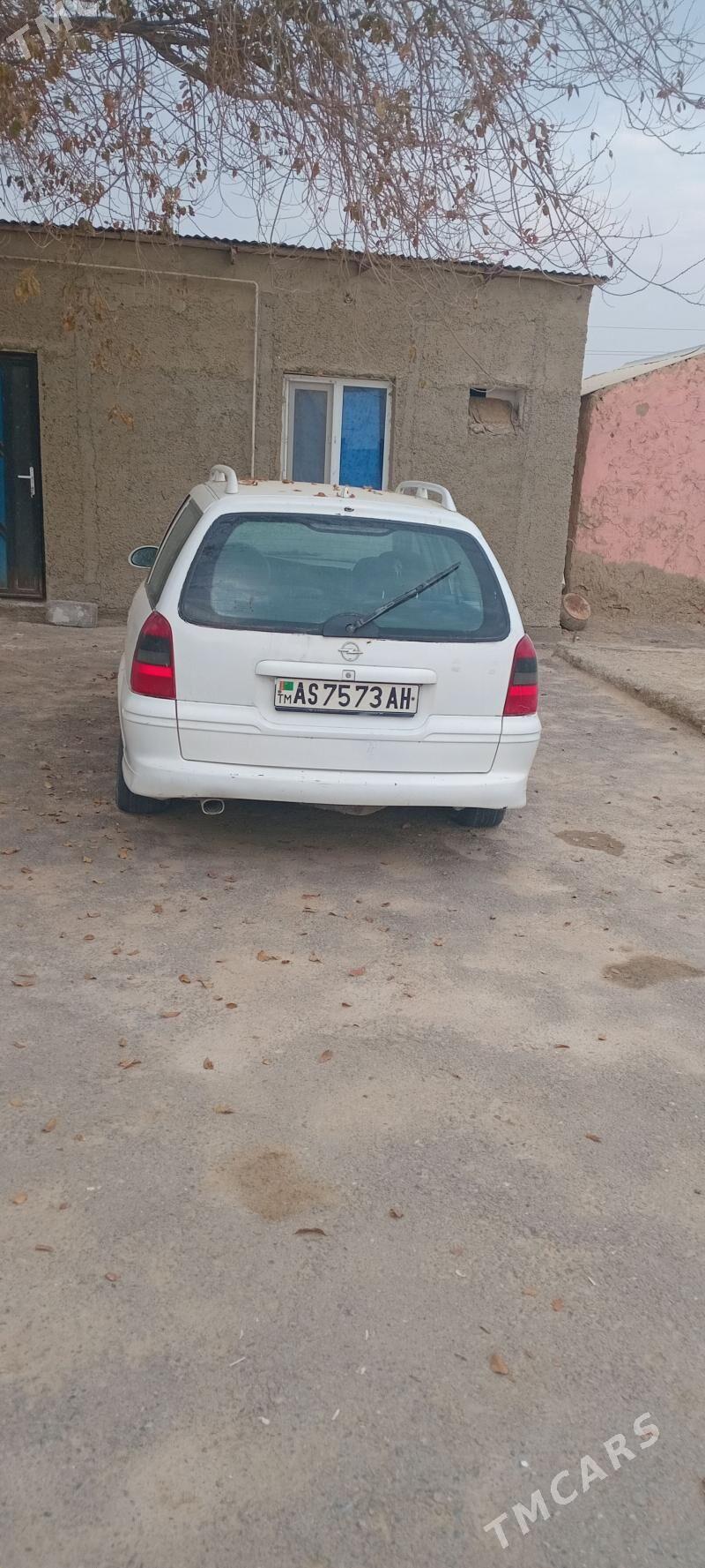 Opel Vectra 2000 - 42 000 TMT - Бахарден - img 3