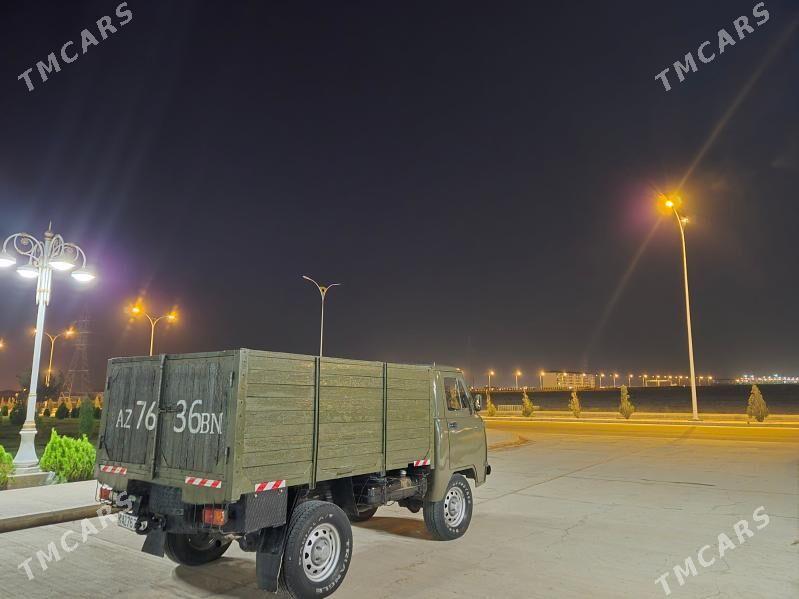 UAZ 469 1995 - 60 000 TMT - Balkanabat - img 2