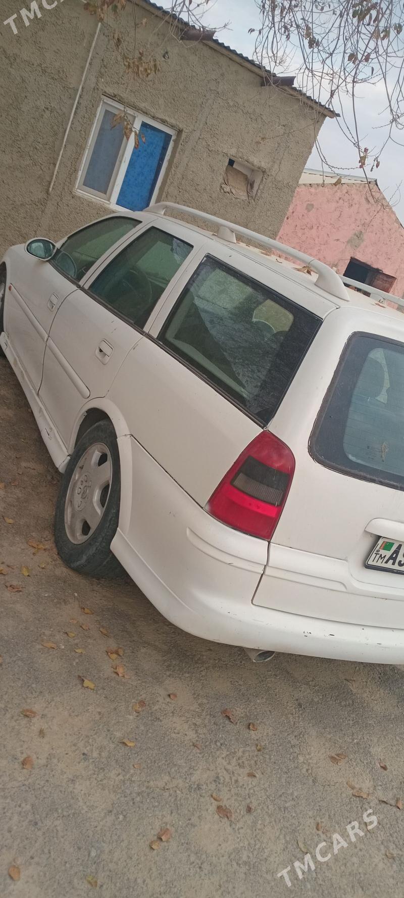 Opel Vectra 2000 - 42 000 TMT - Бахарден - img 5