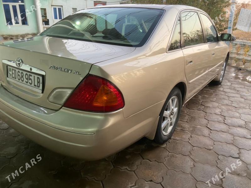 Toyota Avalon 2001 - 175 000 TMT - Халач - img 4