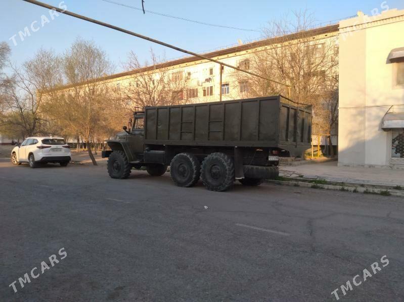 Ural 5557 1985 - 205 000 TMT - Mary - img 4