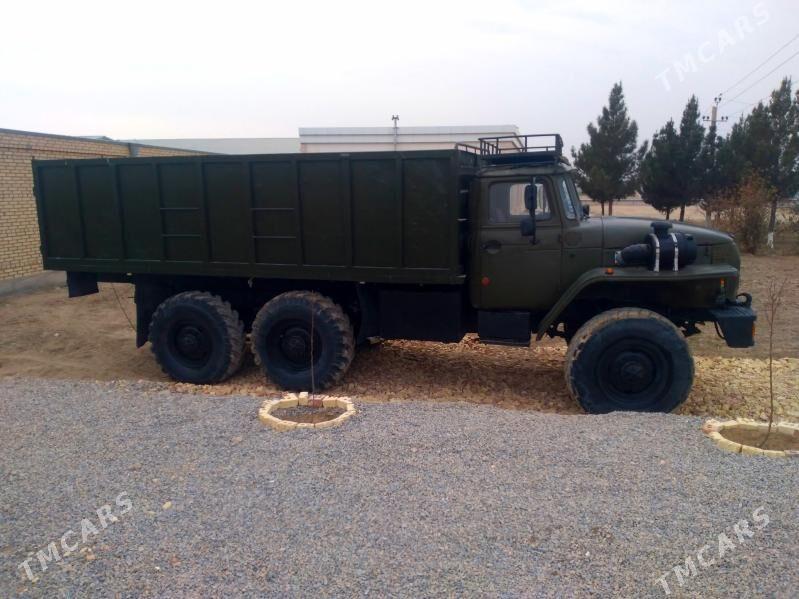 Ural 5557 1985 - 205 000 TMT - Mary - img 2