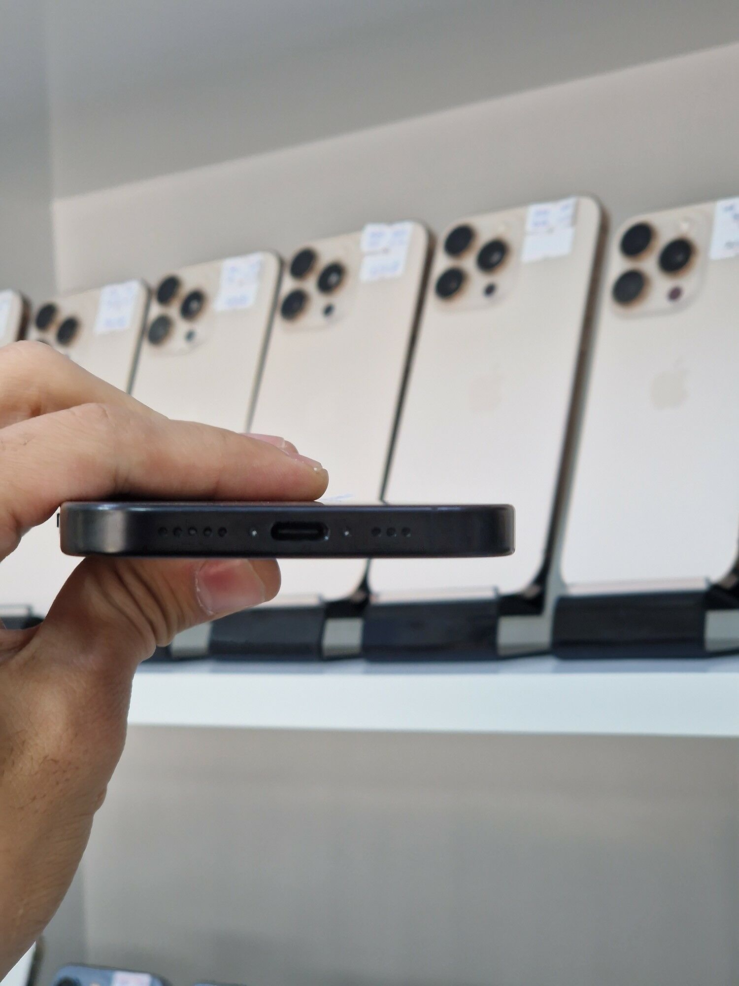 iphone 16pro 256gb - Aşgabat - img 4