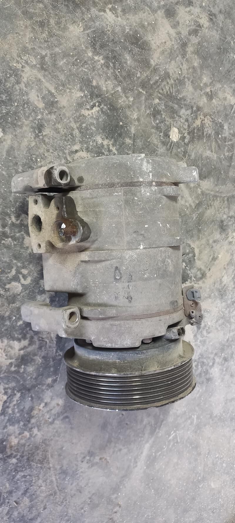 kompresyr camry 3 000 TMT - Балканабат - img 2