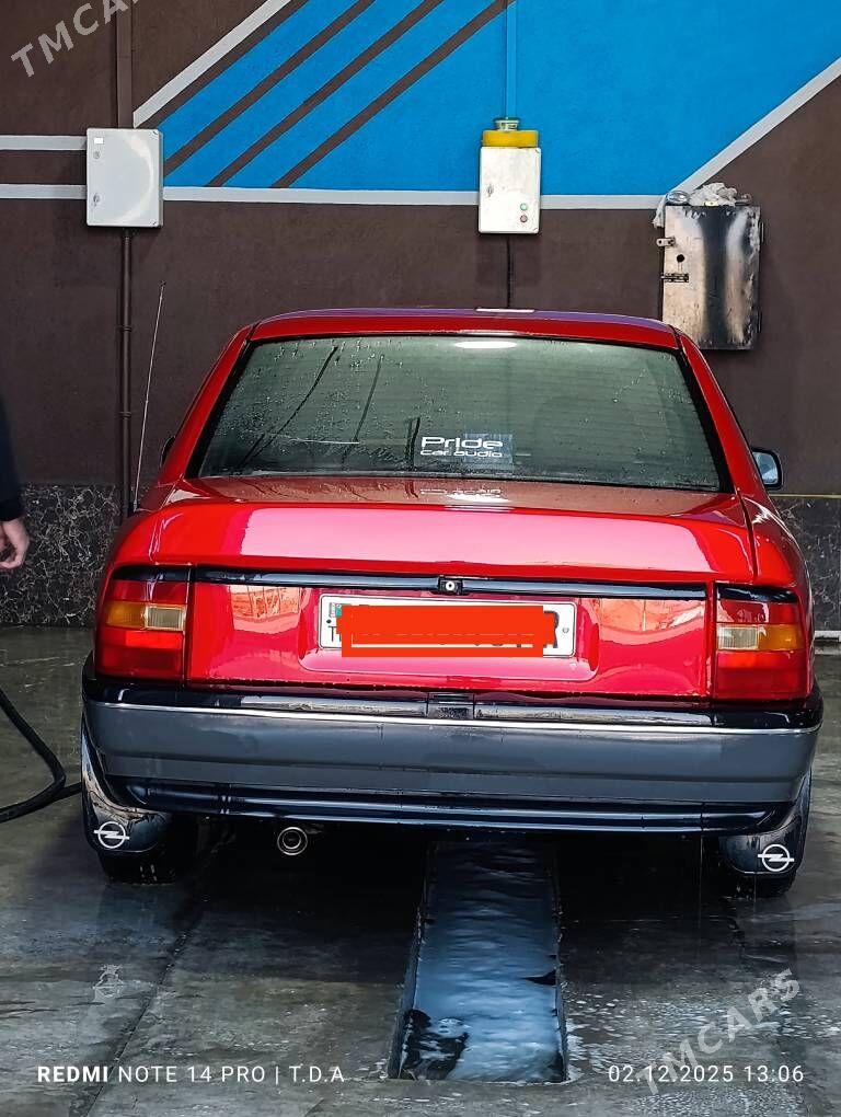 Opel Vectra 1989 - 36 500 TMT - Мары - img 1