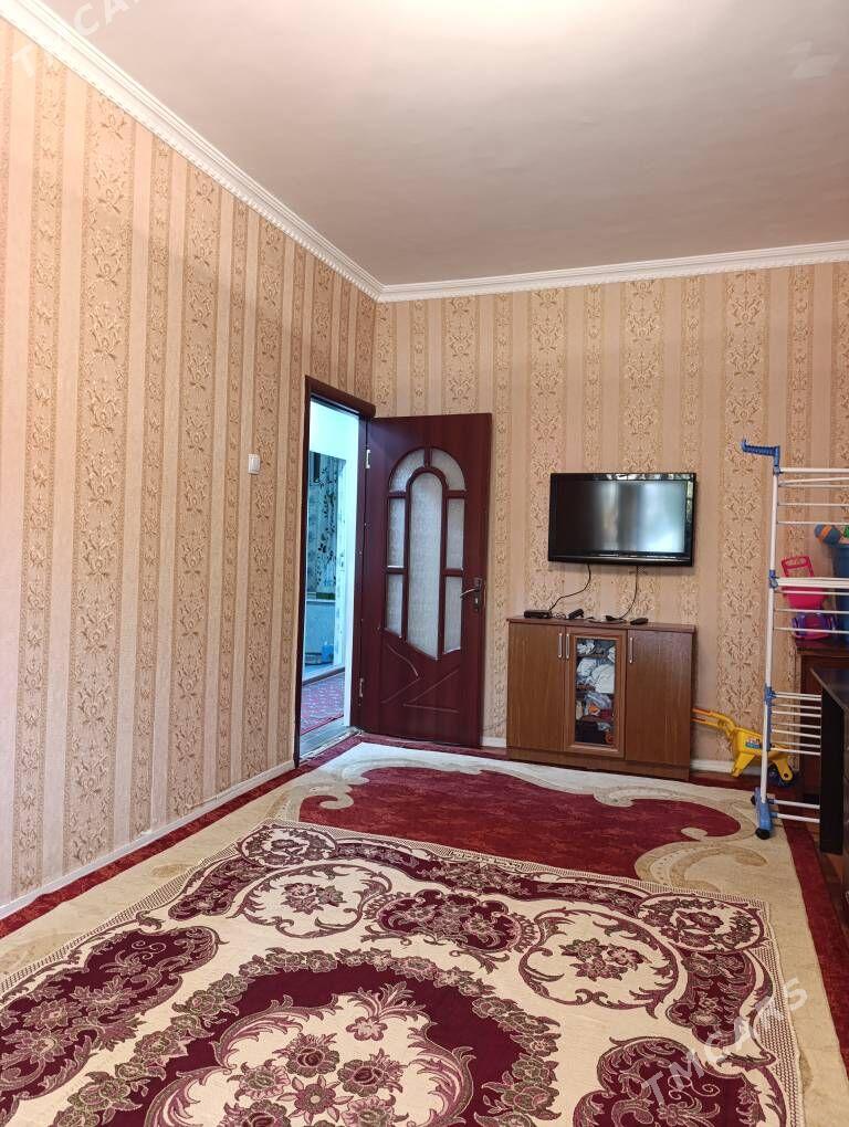 Продается - Гаудан "В" - img 4