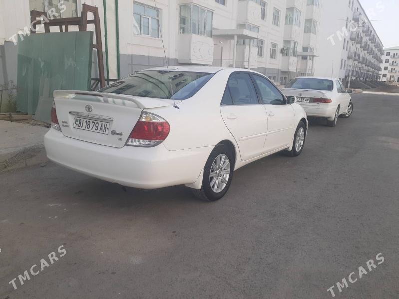 Toyota Camry 2004 - 185 000 TMT - Анев - img 3
