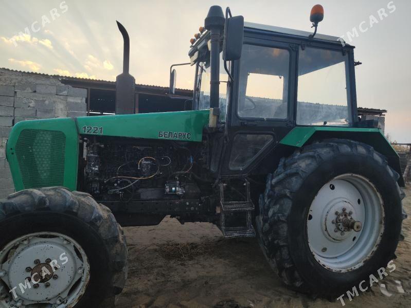 MTZ 82 2007 - 120 000 TMT - Бузмеин - img 3