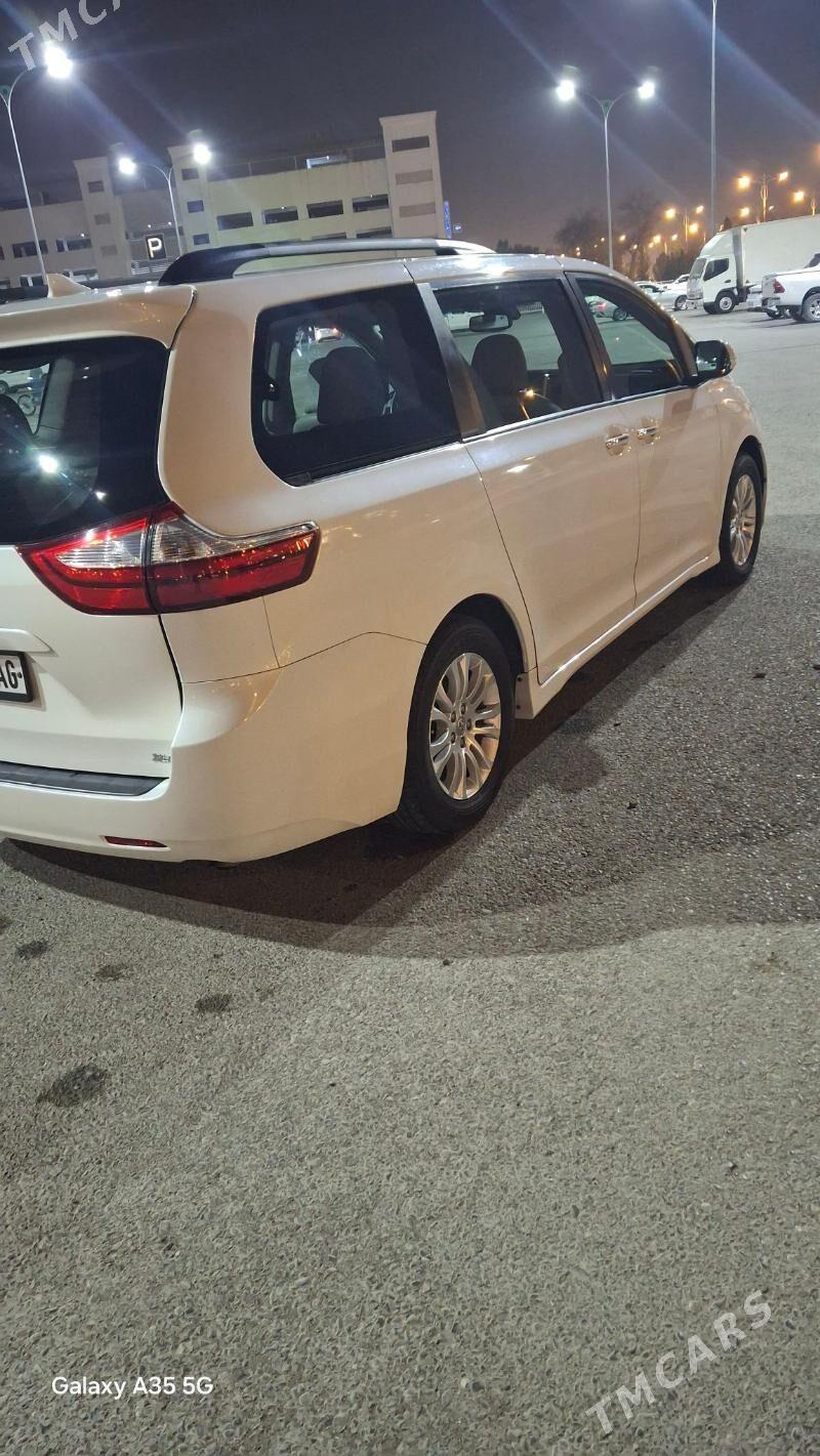Toyota Sienna 2020 - 410 000 TMT - Ашхабад - img 2