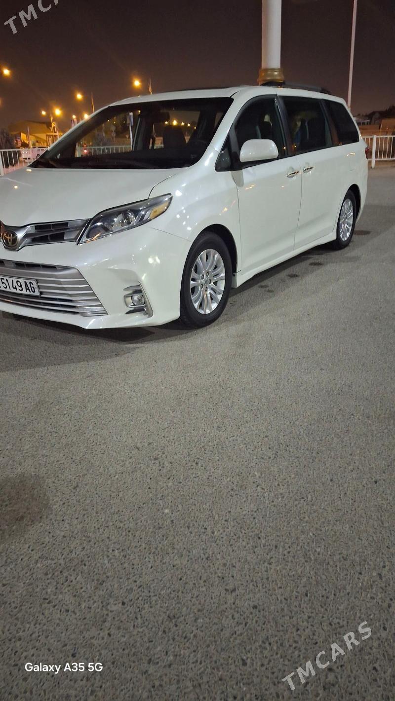 Toyota Sienna 2020 - 410 000 TMT - Ашхабад - img 6