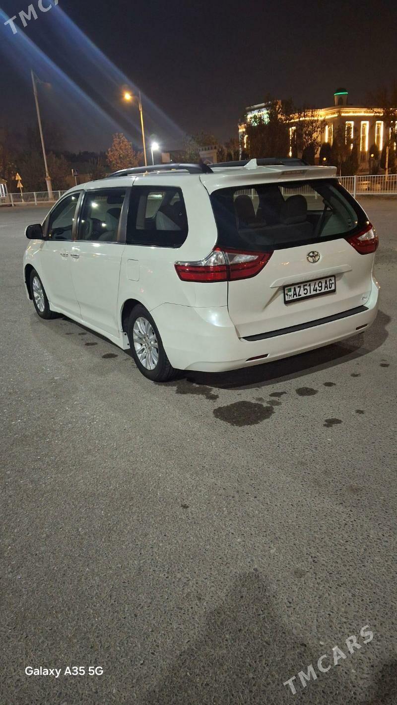 Toyota Sienna 2020 - 410 000 TMT - Ашхабад - img 7