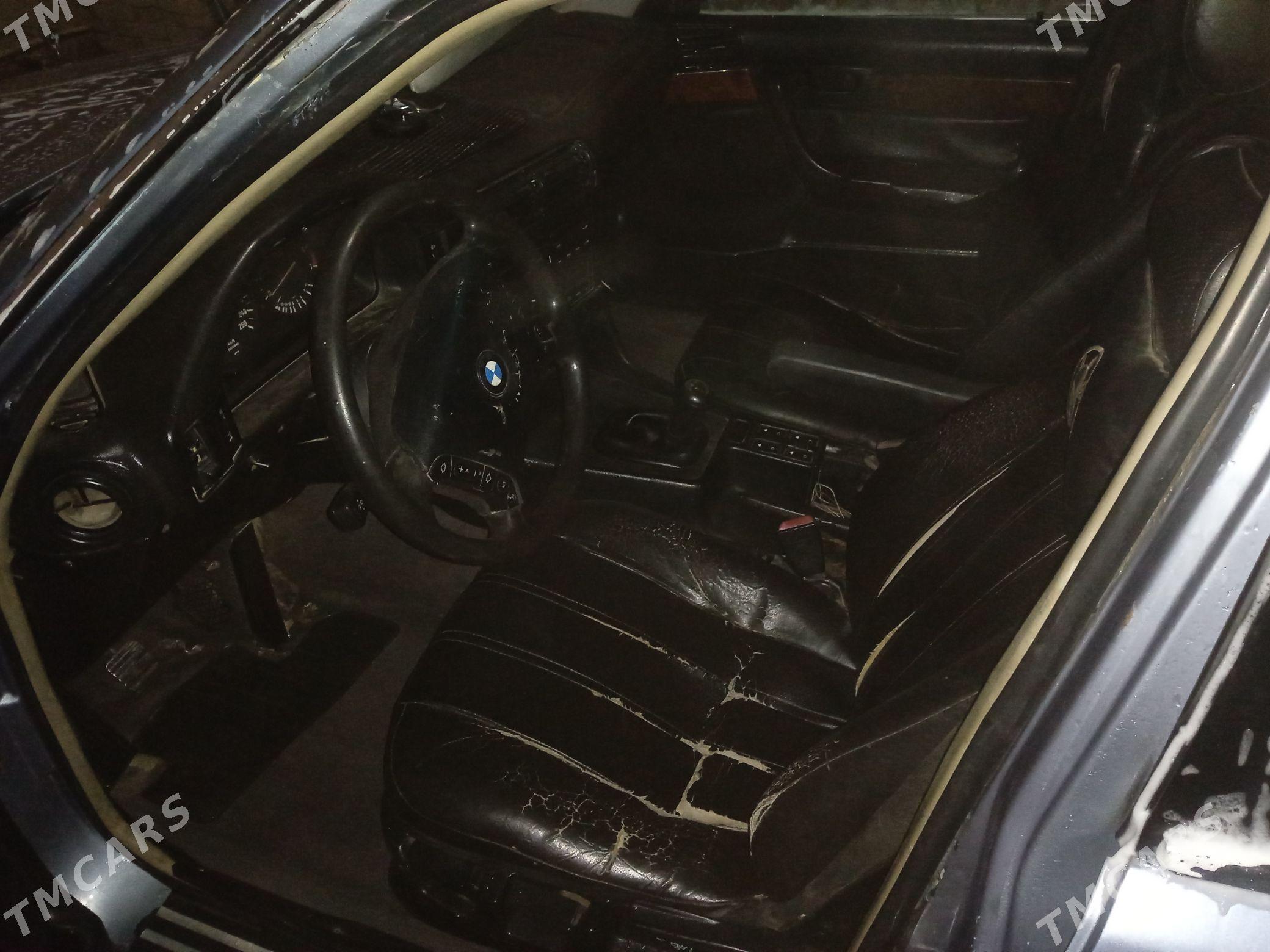 BMW 535 1990 - 32 000 TMT - Мары - img 5