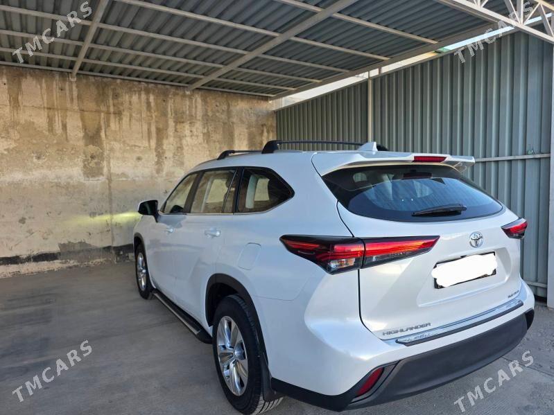 Toyota Highlander 2024 - 530 000 TMT - Aşgabat - img 2