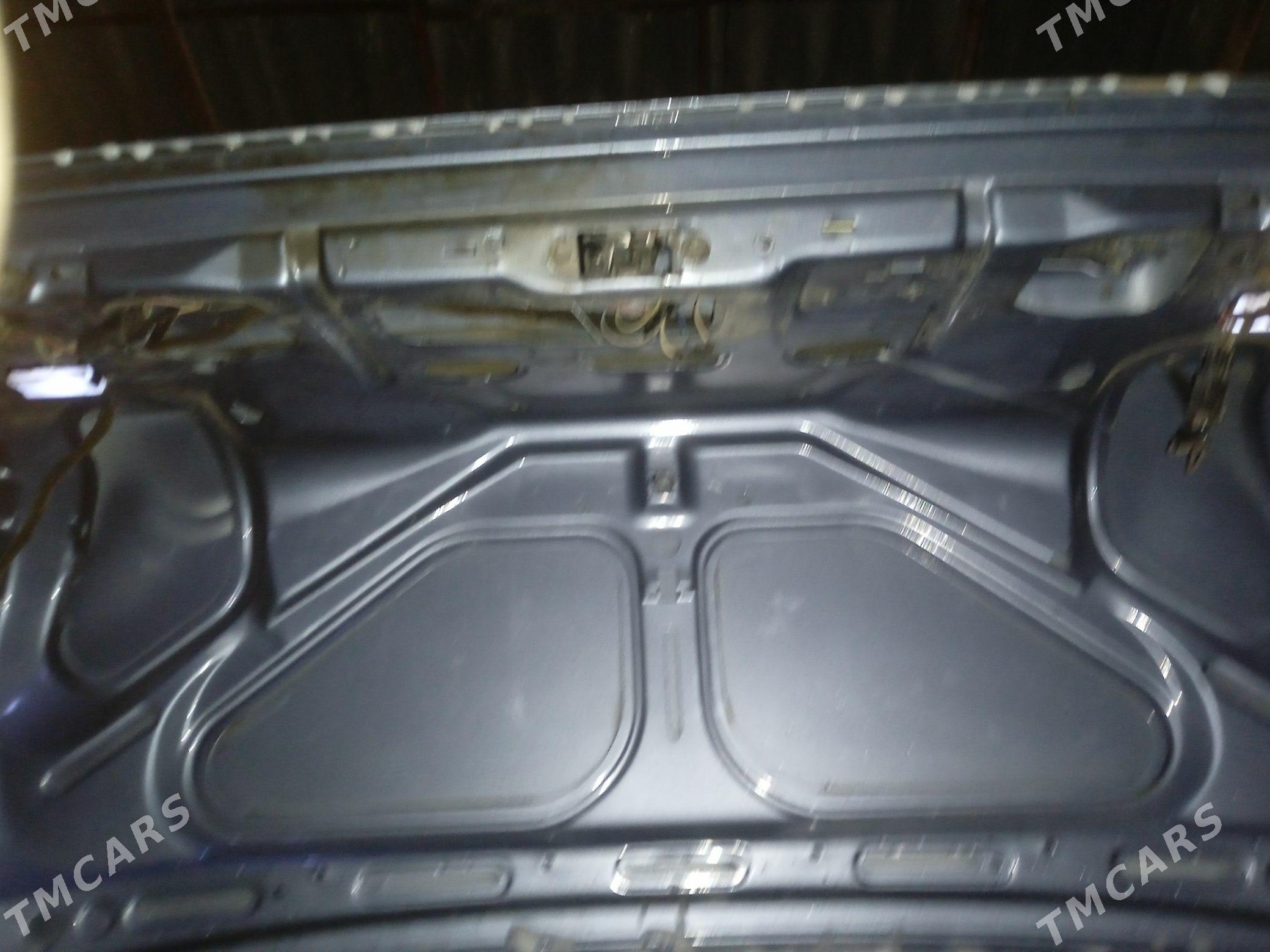 BMW 535 1990 - 32 000 TMT - Мары - img 3