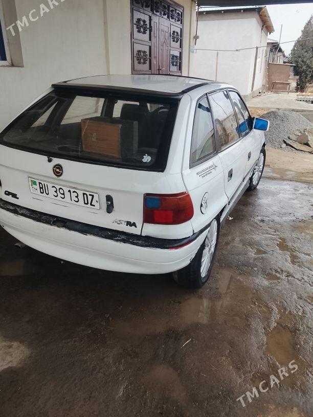 Opel Astra 1992 - 23 000 TMT - Şabat etr. - img 4