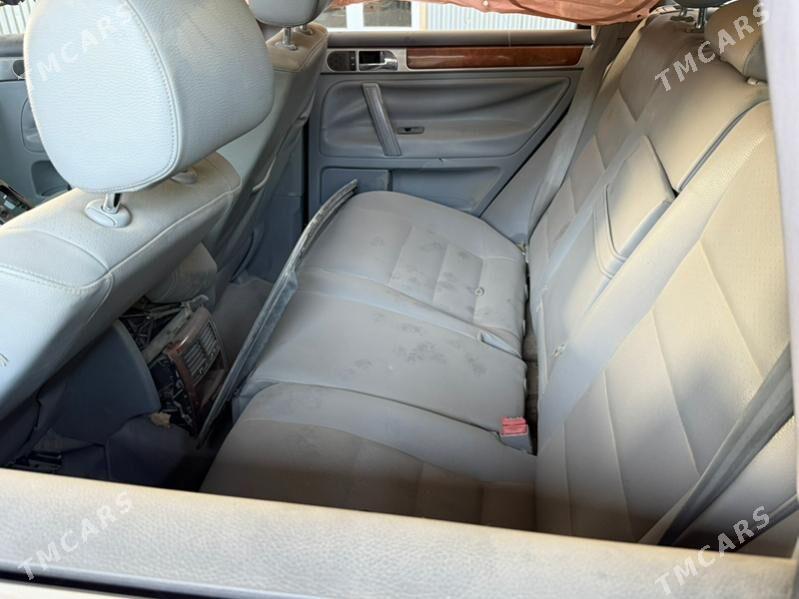 Volkswagen Touareg 2003 - 57 000 TMT - Мары - img 5