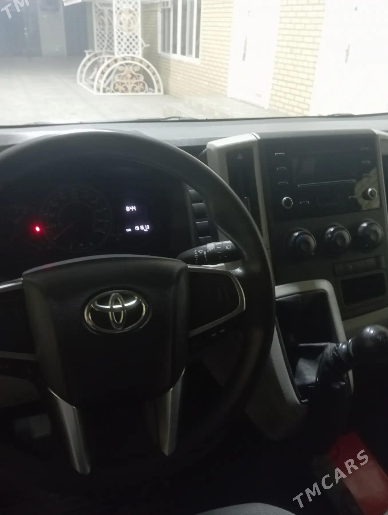 Toyota Hiace 2020 - 480 000 TMT - Mary - img 5