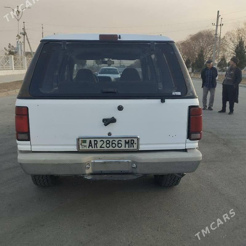 Ford Explorer 1991 - 60 000 TMT - Векильбазар - img 4