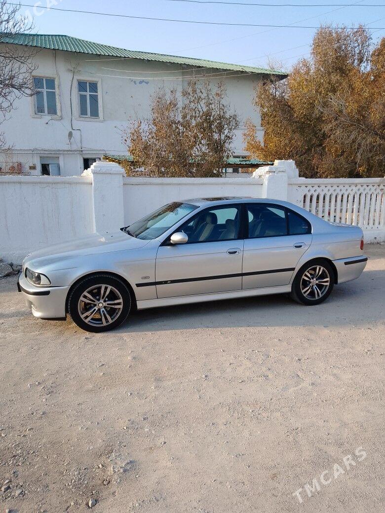 BMW E39 2000 - 130 000 TMT - Balkanabat - img 2