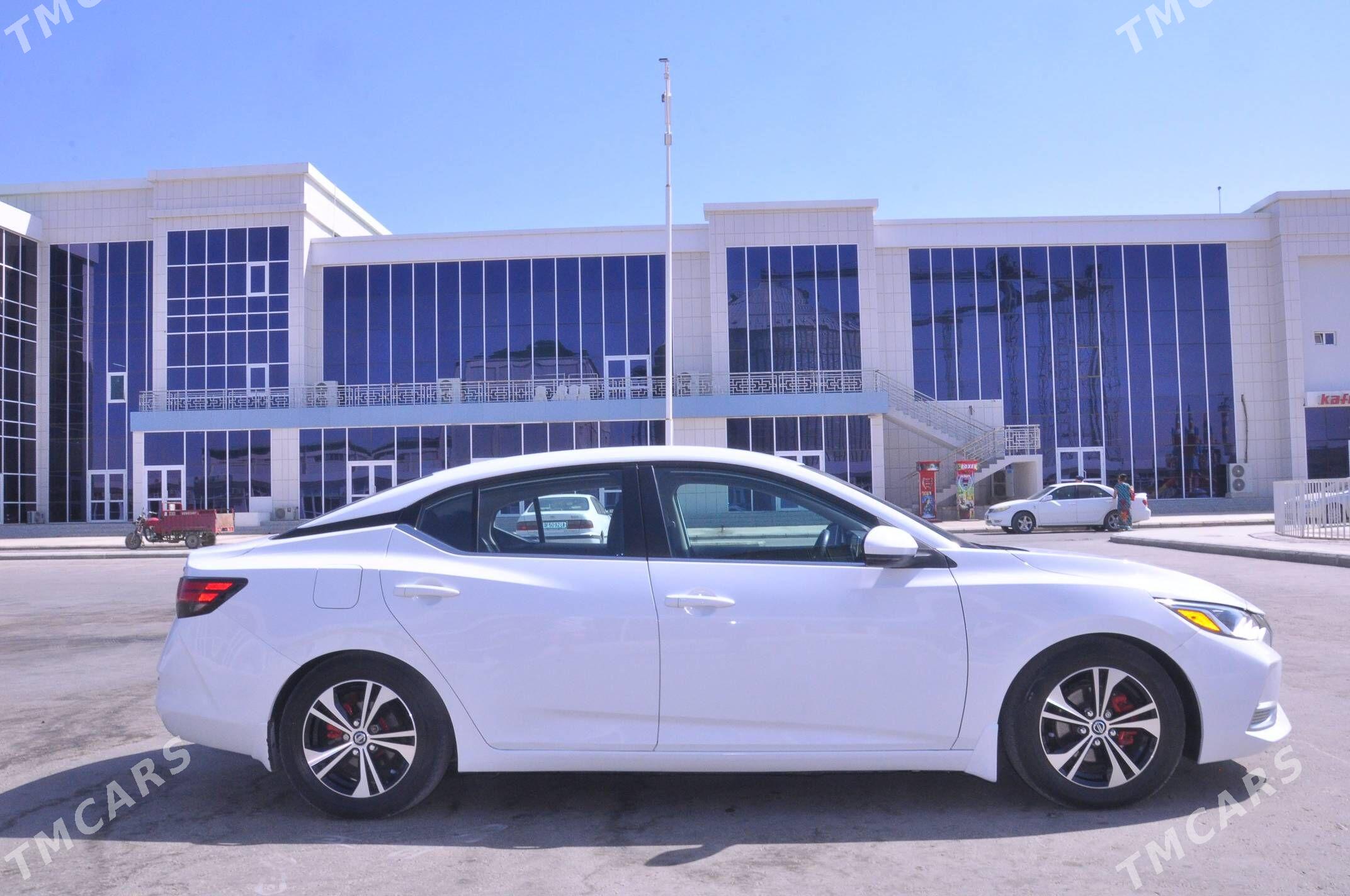 Nissan Sentra 2020 - 220 000 TMT - Керки - img 5