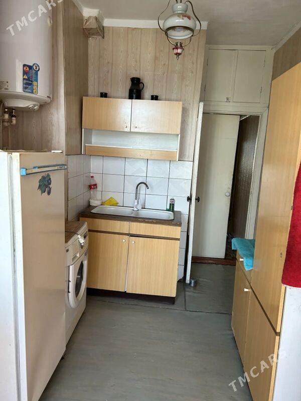 Мир 2/1 3х ком. 5/5 этаж - Aşgabat - img 1