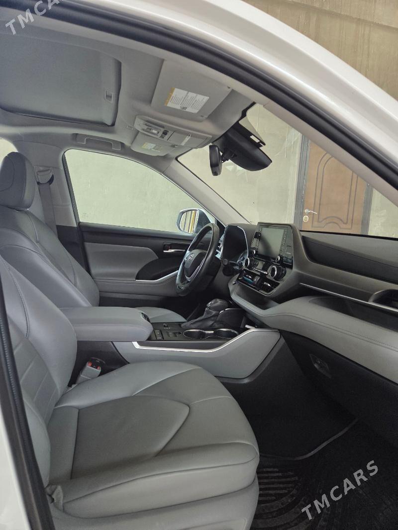 Toyota Highlander 2022 - 540 000 TMT - Мары - img 2