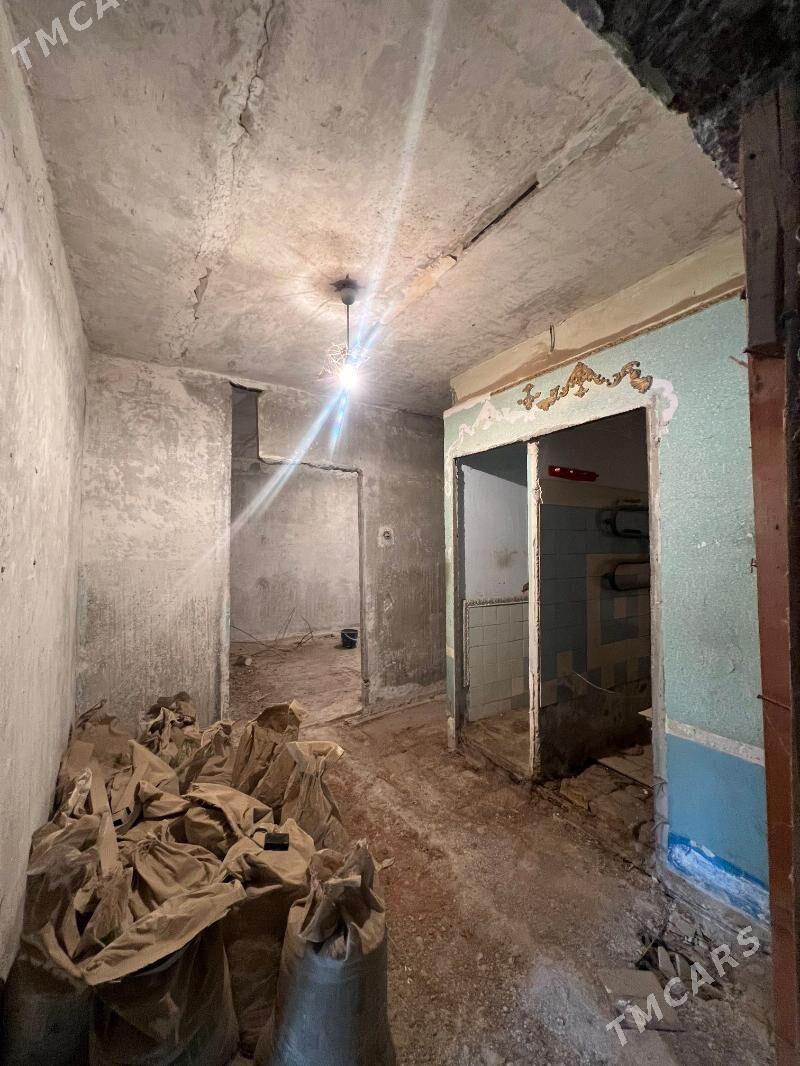 SATLYK JAY - Mary - img 2