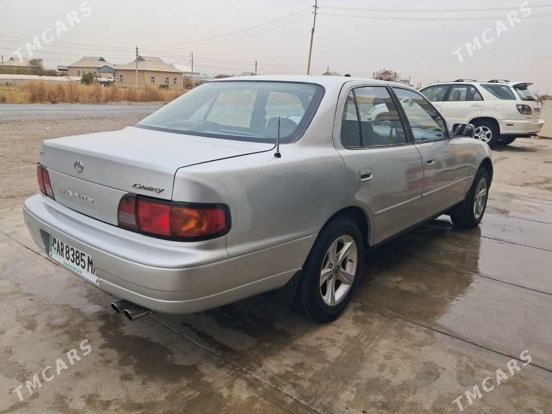 Toyota Camry 1993 - 85 000 TMT - Мары - img 3