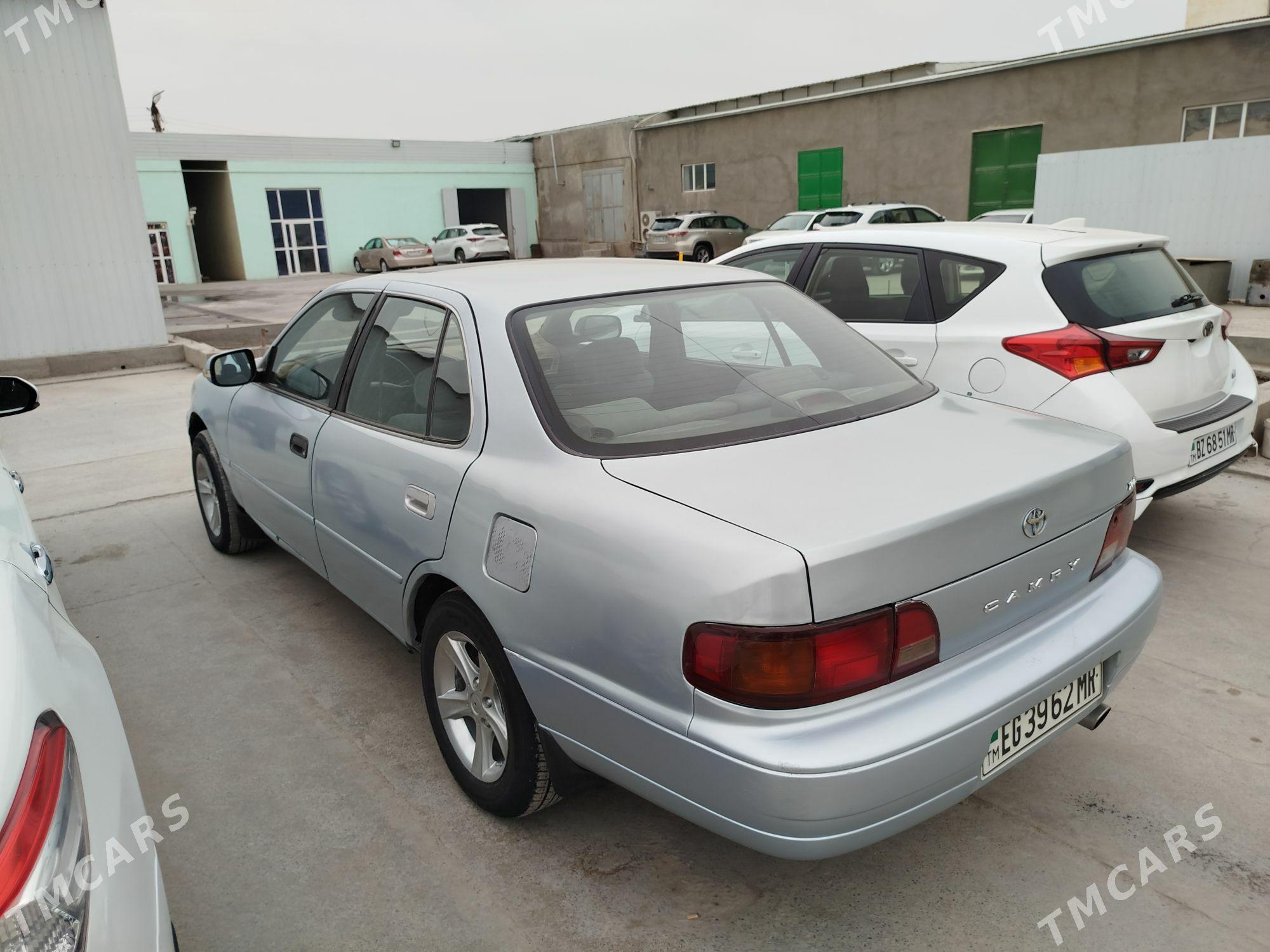 Toyota Camry 1996 - 85 000 TMT - Мары - img 3