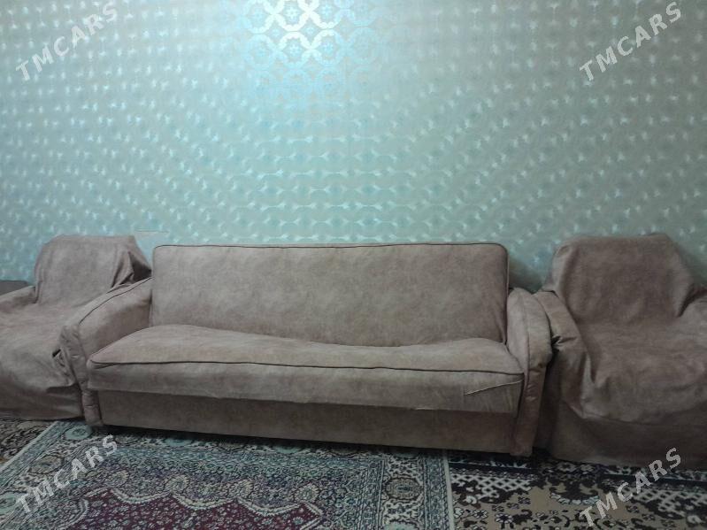 Diwan kreslalary bilen - Балканабат - img 2