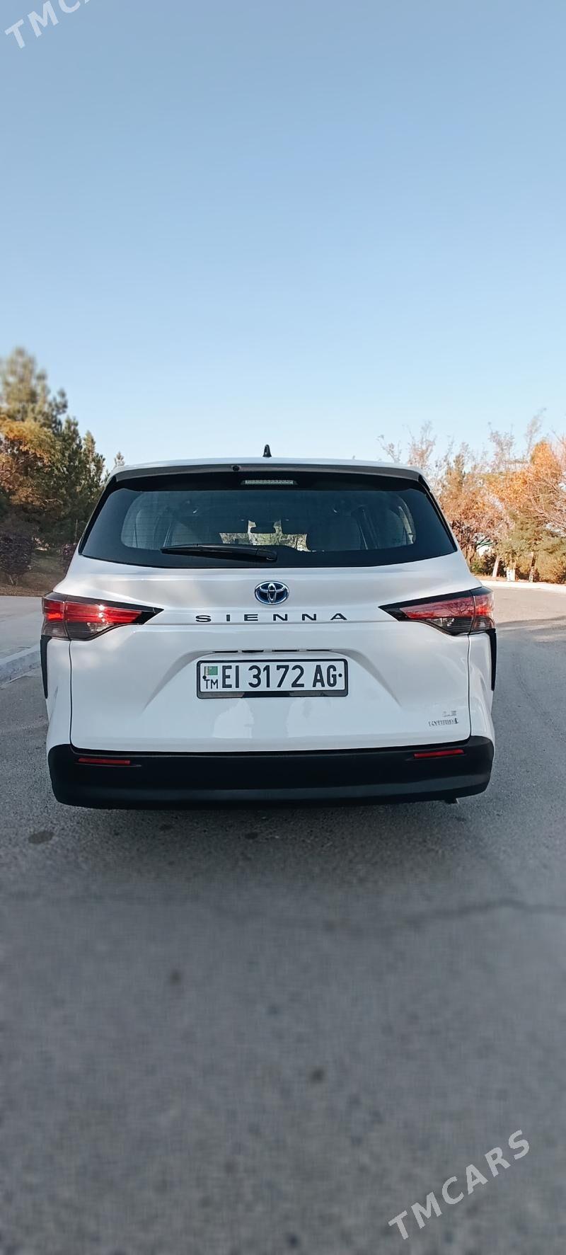 Toyota Sienna 2021 - 475 000 TMT - Ашхабад - img 8