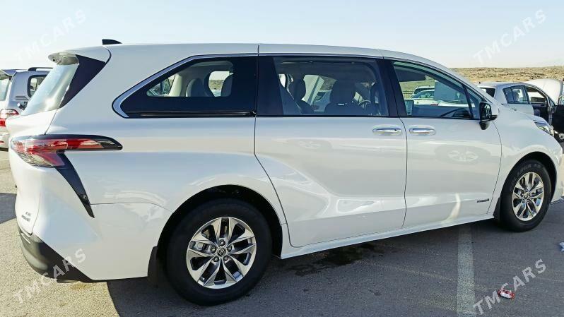Toyota Sienna 2021 - 475 000 TMT - Ашхабад - img 5