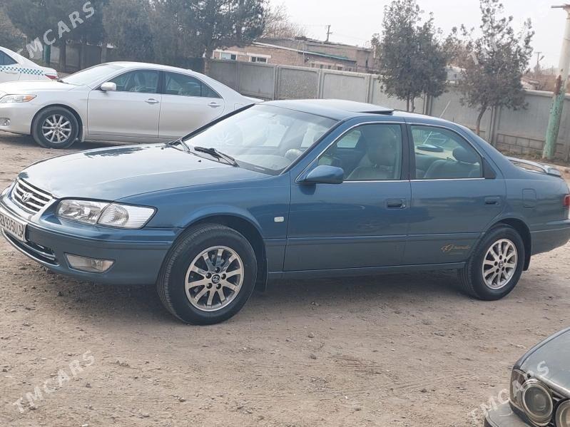Toyota Camry 2000 - 220 000 TMT - Туркменабат - img 1
