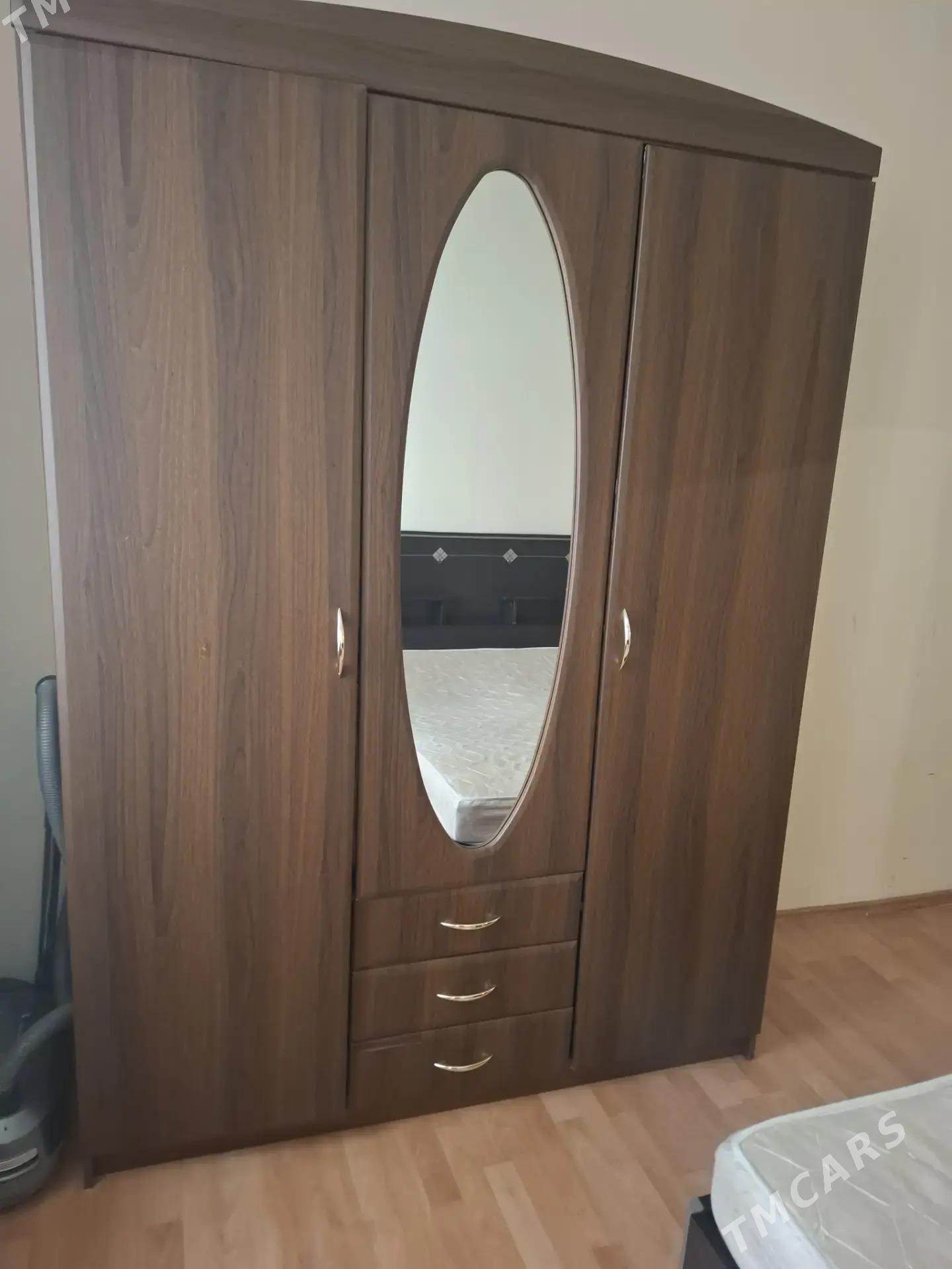 MIR-6, 1-KOMNAT KWARTIRA - Мир 6 - img 3