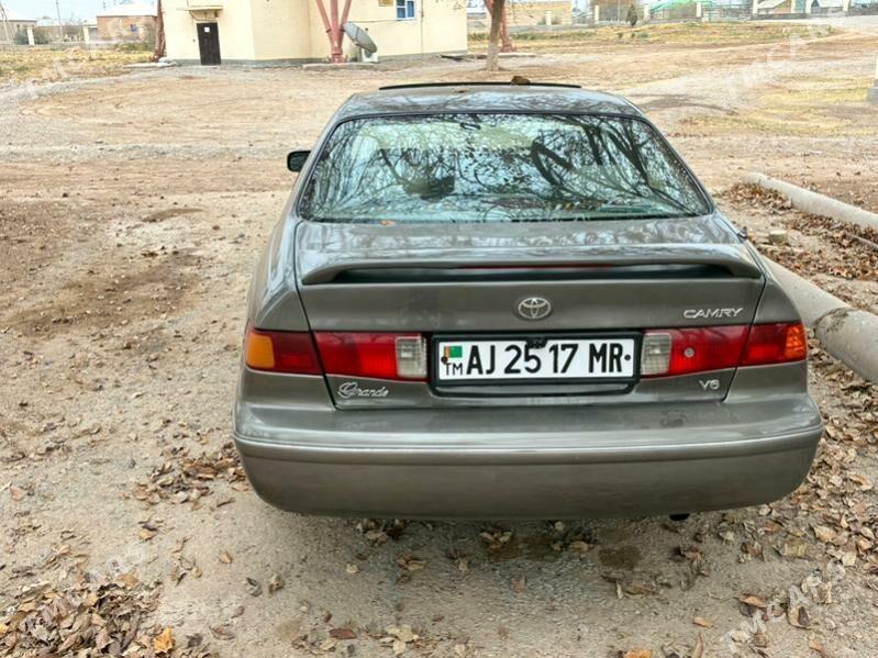 Toyota Camry 1998 - 132 000 TMT - Мары - img 3