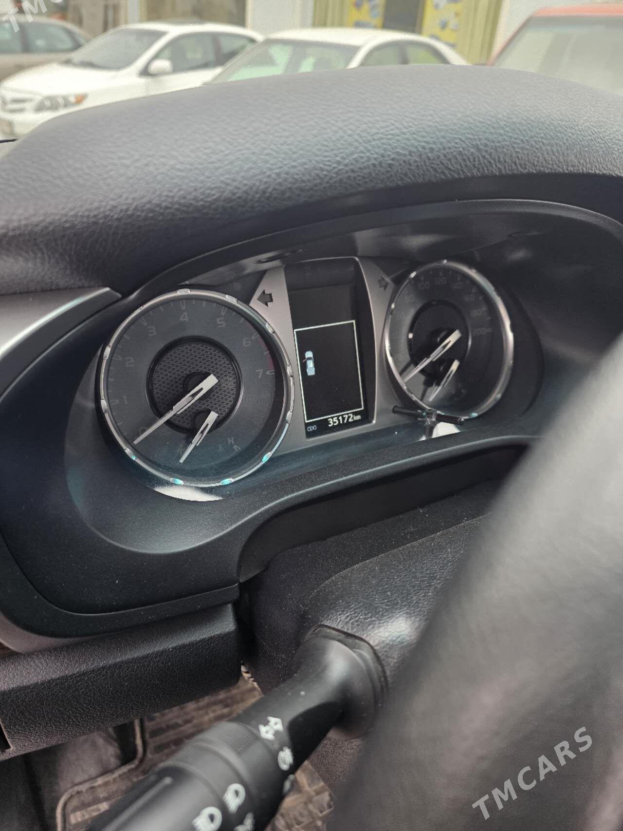 Toyota Hilux 2025 - 670 000 TMT - Mary - img 5