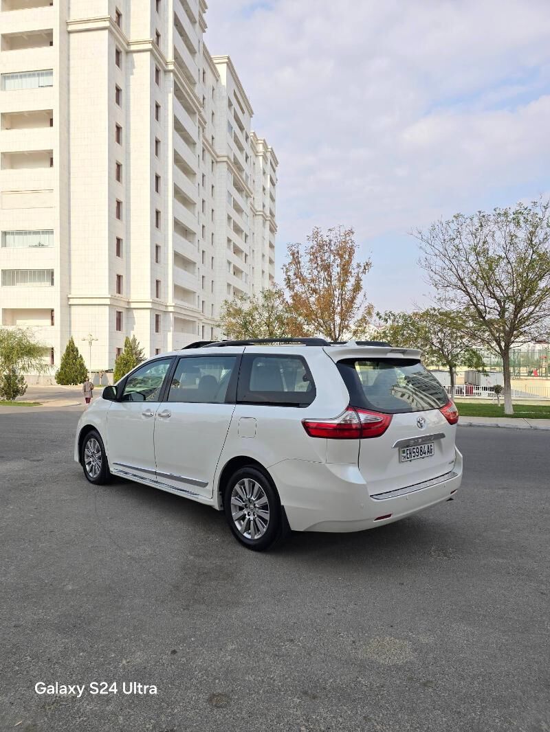 Toyota Sienna 2016 - 445 000 TMT - Нефтегаз (ул. Андалиб-Юбилейная) - img 4