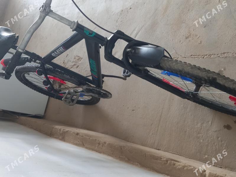 26 lyk B M W - Керки - img 3