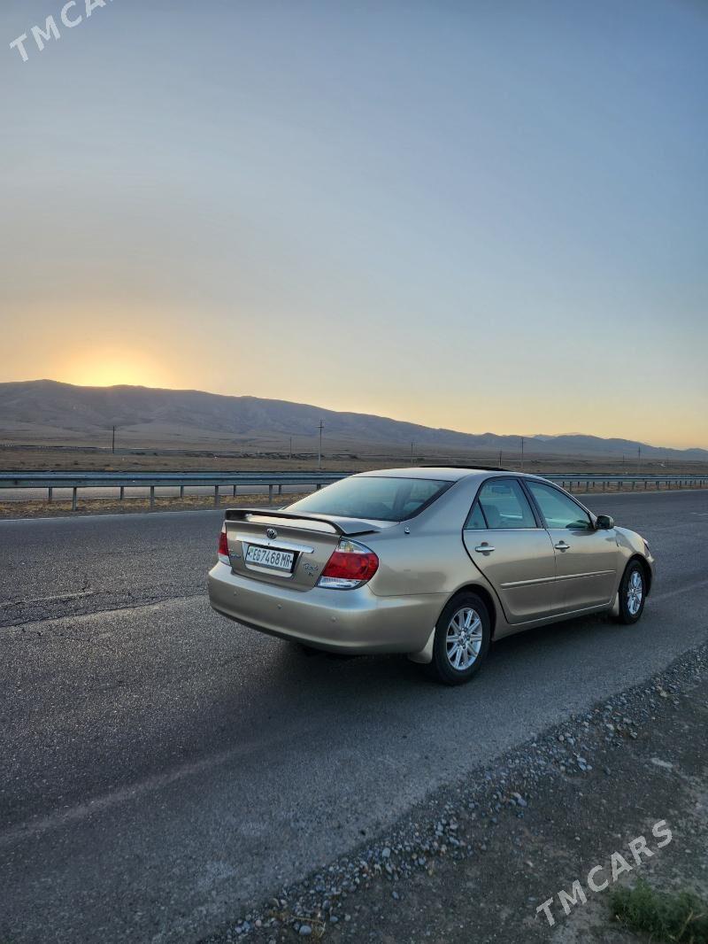 Toyota Camry 2003 - 230 000 TMT - Анев - img 3