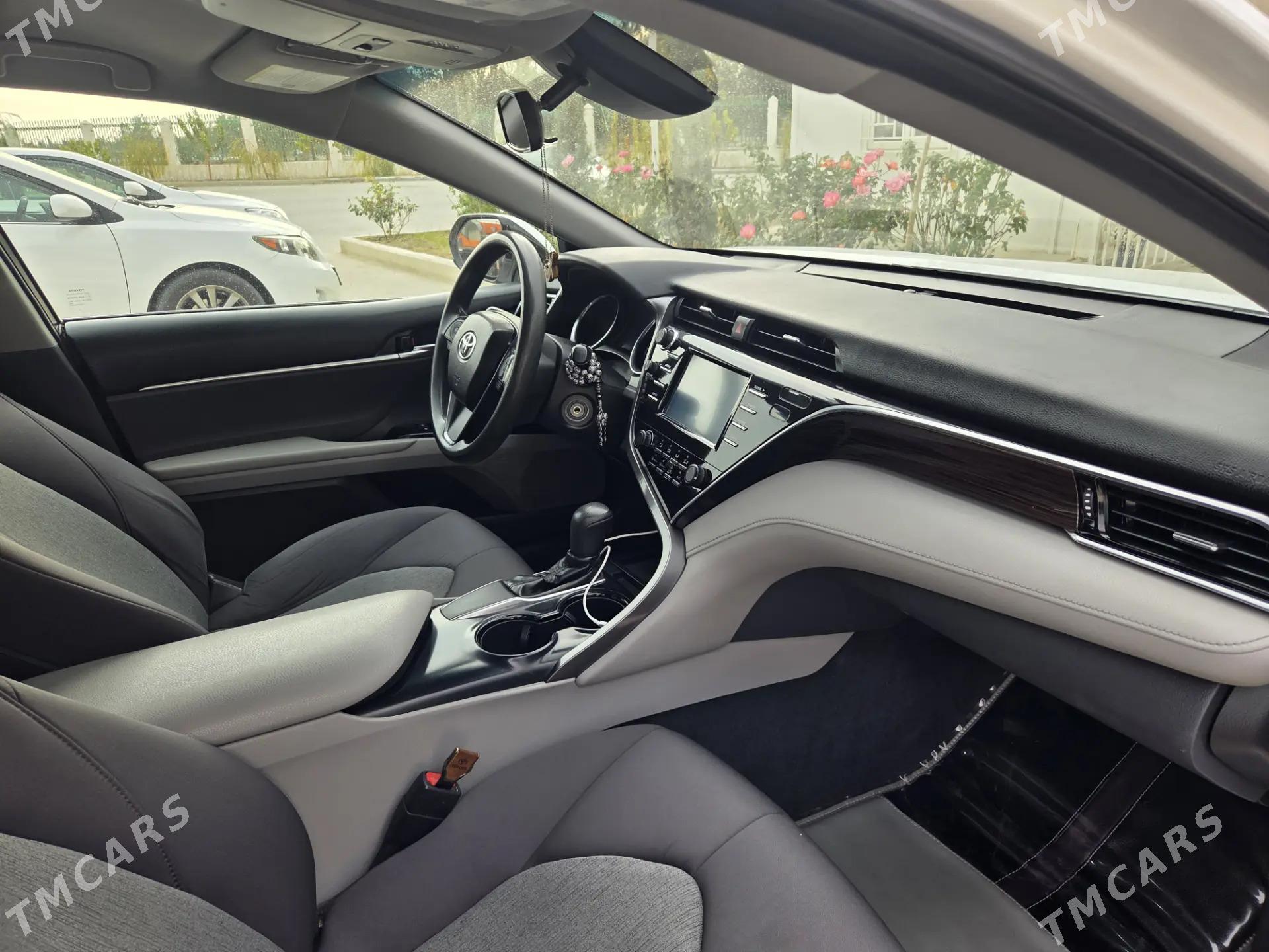 Toyota Camry 2018 - 350 000 TMT - Gökdepe - img 6