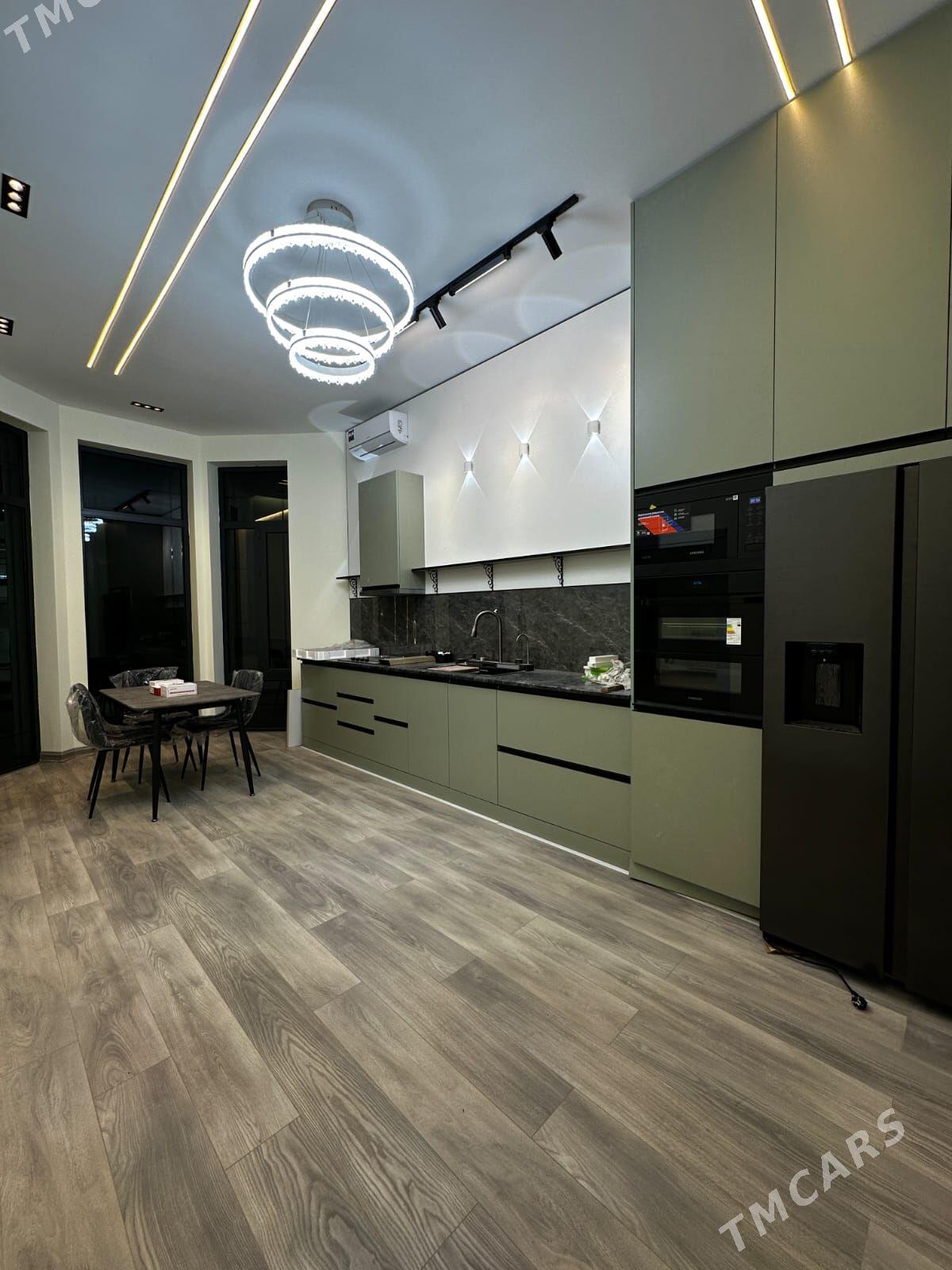 maskowiski масков elit jay - Moskowskiý köç. (10 ýyl abadançylyk şaýoly) - img 2