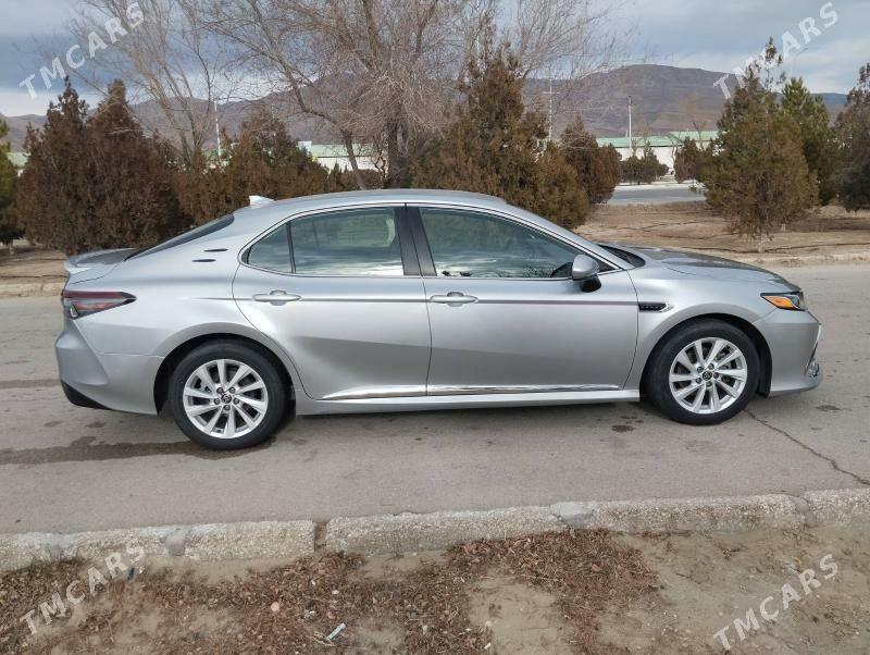 Toyota Camry 2022 - 330 000 TMT - Балканабат - img 4