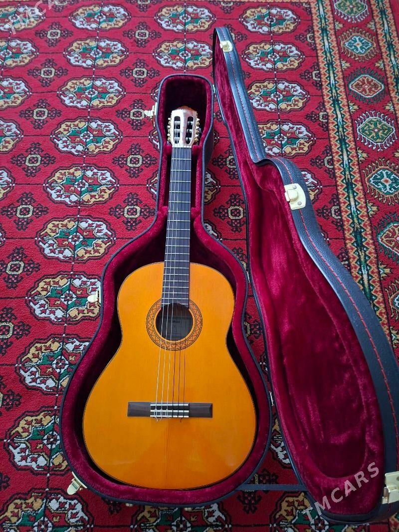 S 70 Yamaha Gitara - Mary - img 3